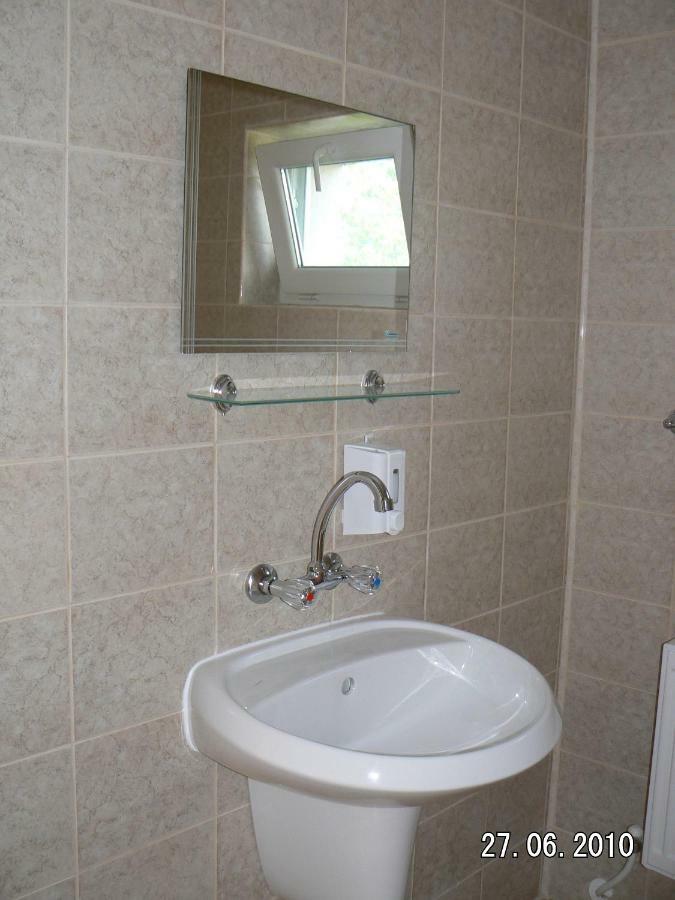 Вила Борко Hotel Krapets  Luaran gambar